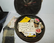 NEAT VINTAGE ROUND WICKER SEWING BASKET BOX WITH LID NEEDLES SNAPS AND THREAD