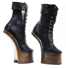Plateau Stiefeletten Petplay Huf Pony Boots o...