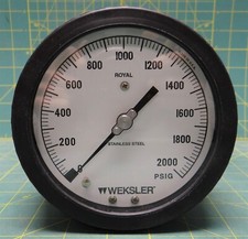 Weksler Royal 4 1/2" Pressure Gauge 0-2000 PSIG, 1/4" NPT Back Connection