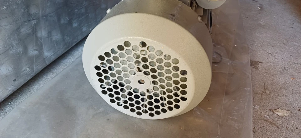 SOGA Moteur Asynchrone Monophasé V80/4 220VAC 5.7A 50HZ NEUF - Photo 3/4