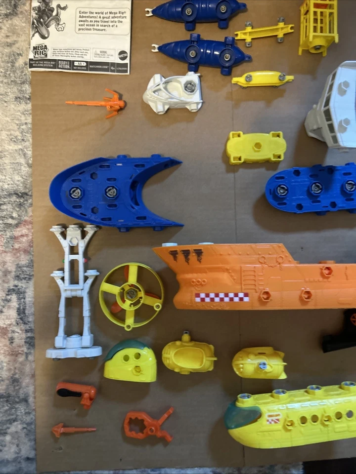 Mattel Matchbox Shark Ship Set Mega Rig Incomplete - Image 2 of 4