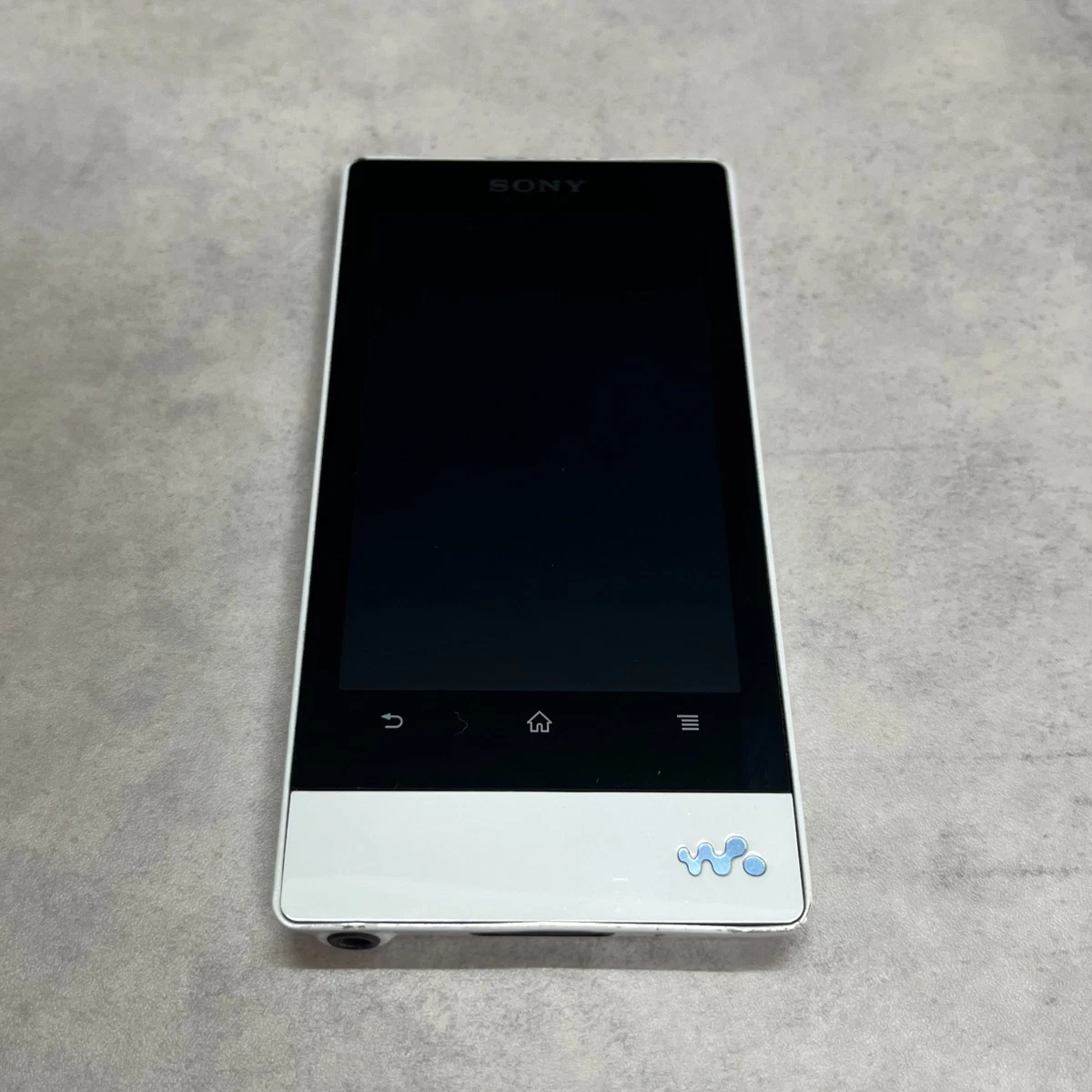 SONY NW-F805 Puella Magi Madoka Magica Madoka Kaname modèle blanc testé !