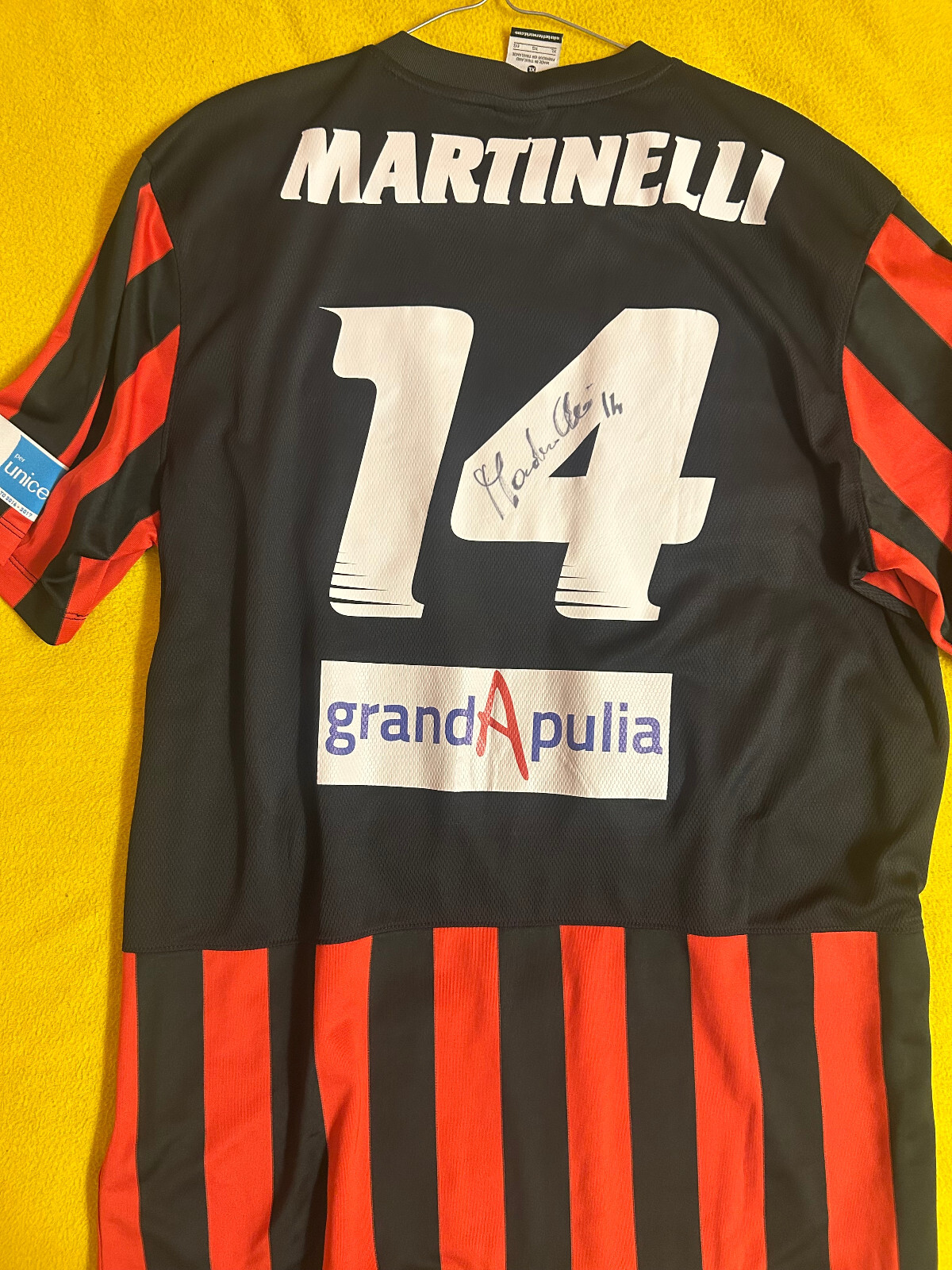 Foto 2 di 9