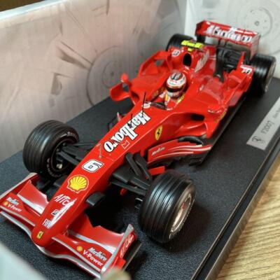 Hot Wheels Racing 1/18 Ferrari F2007 Kimi Raikkonen #6