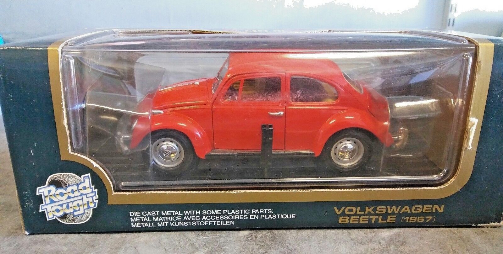 1967 Volkswagen Beetle Road Tough 1:18 Collection DieCast Metal