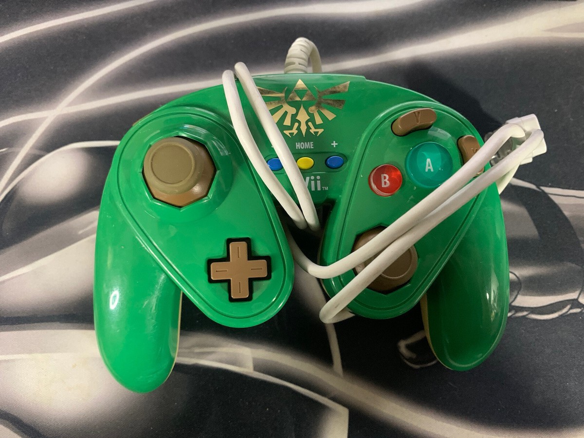 Link Legend of Zelda Wii Gamecube Controller Wired Fight Pad