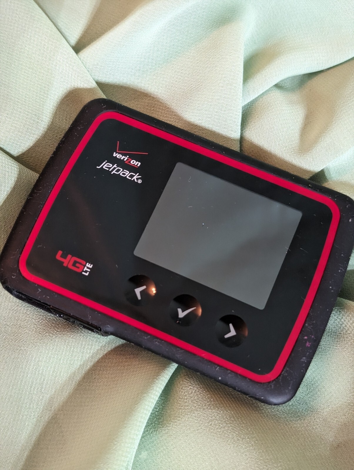 NovAtel Jetpack MiFi 6620L Verizon Wi-Fi Hotspot Modem