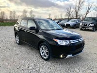 2015 Mitsubishi Outlander S-AWD / SUNROOF/ LEATHER/ BACK UP CAM/ CLEAN TITLE/SAFETIED