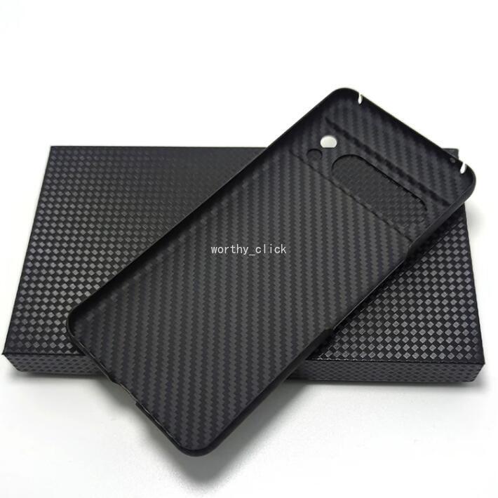 Carveit Custodia In Legno Per Google Pixel 8 - Cover Con Paraurti TPU E Incisione Laser Mysterious Dragonfly - Ricarica Wireless Compatibile - 3