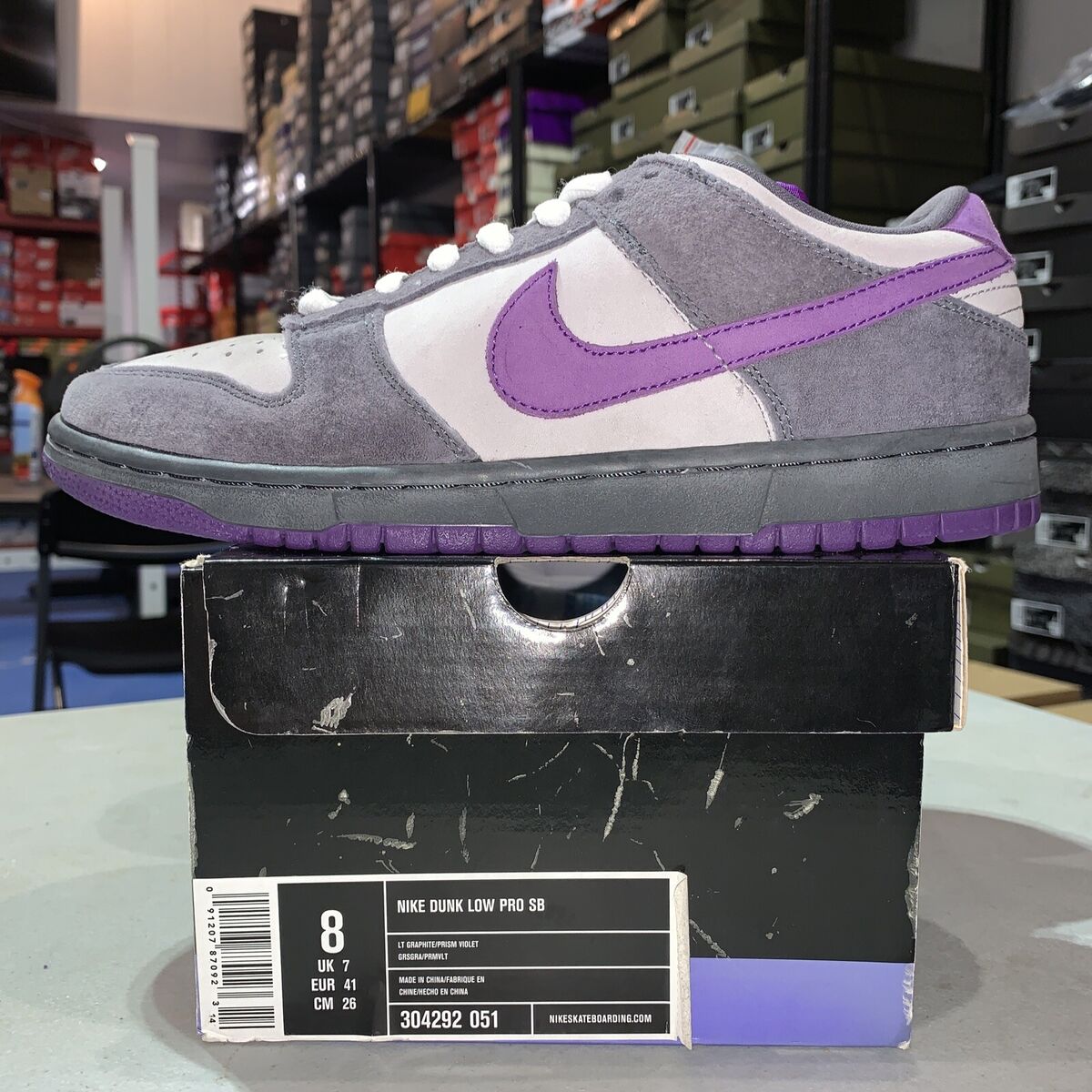 Nike SB Dunk Low PURPLE Pigeon size 8M with box 2006 [304292 Nike SB Dunk Low PURPLE Pigeon size 8M with box 2006 [304292
