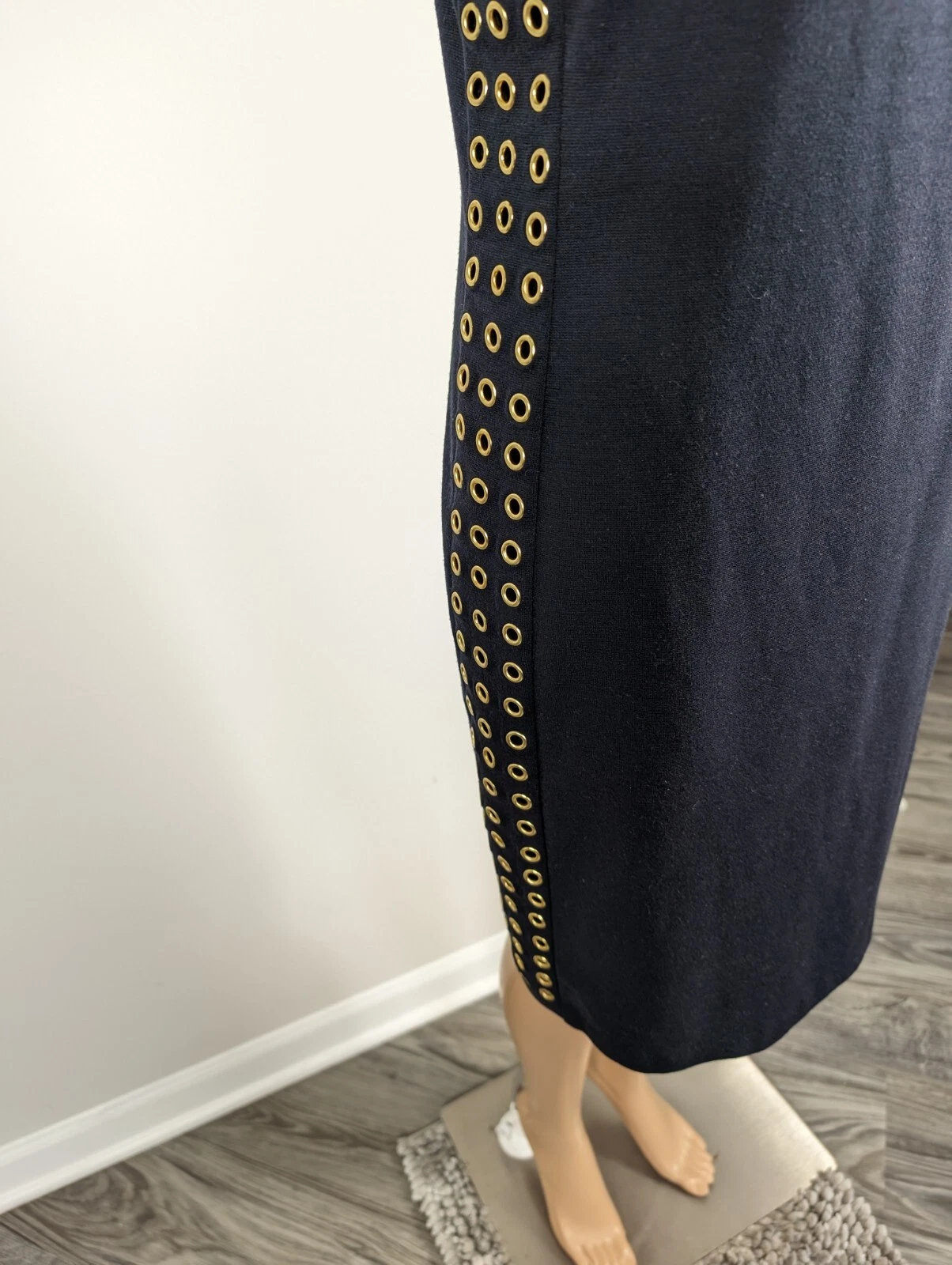 Abito a turni Michael Kors blu scuro borchie a maniche corte taglia M