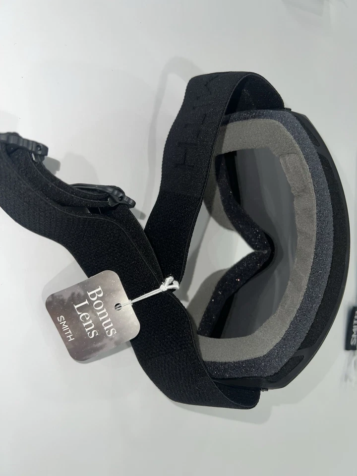 Gafas de nieve SMITH Riot para mujer - Blackout | Chroma Pop Sun negras + lentes adicionales Foto 3 de 4