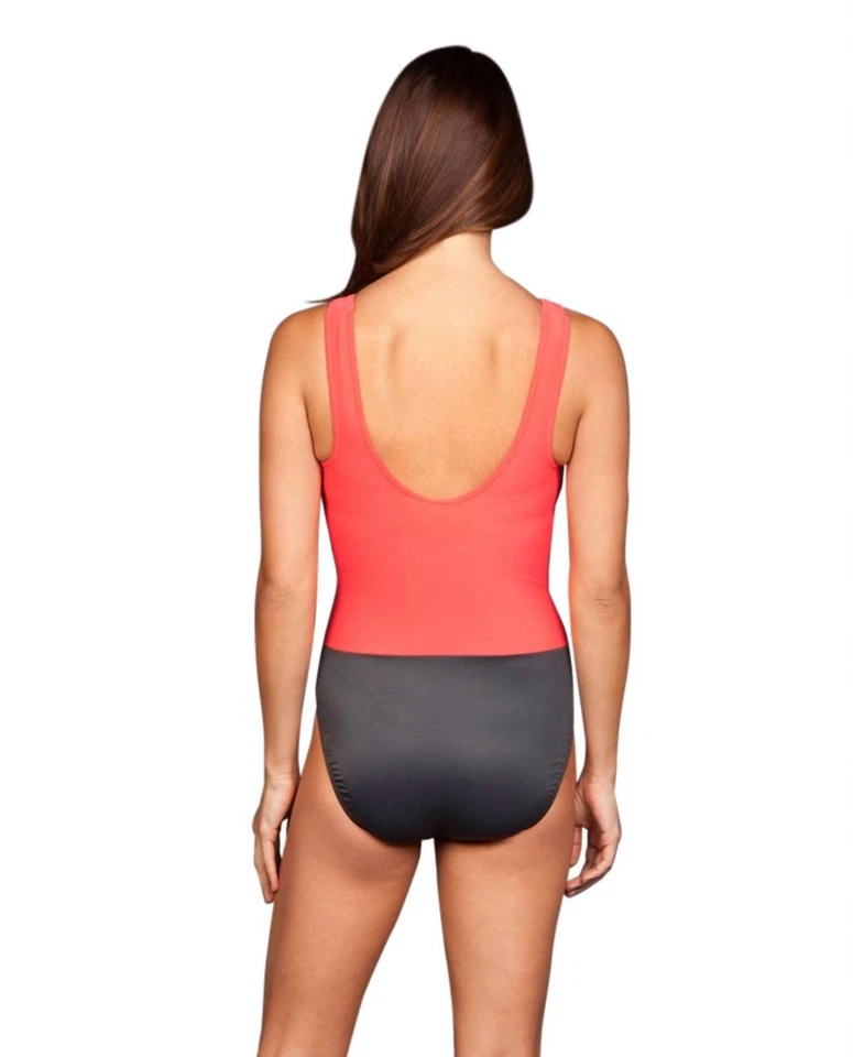 Miraclesuit Dd Cup Regatta con aros cuello alto una pieza talla 8DD Foto 2 de 3