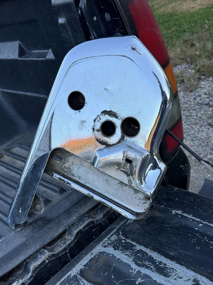 Хромированный передний бампер 1966 Cadillac - Изображение 2 из 4