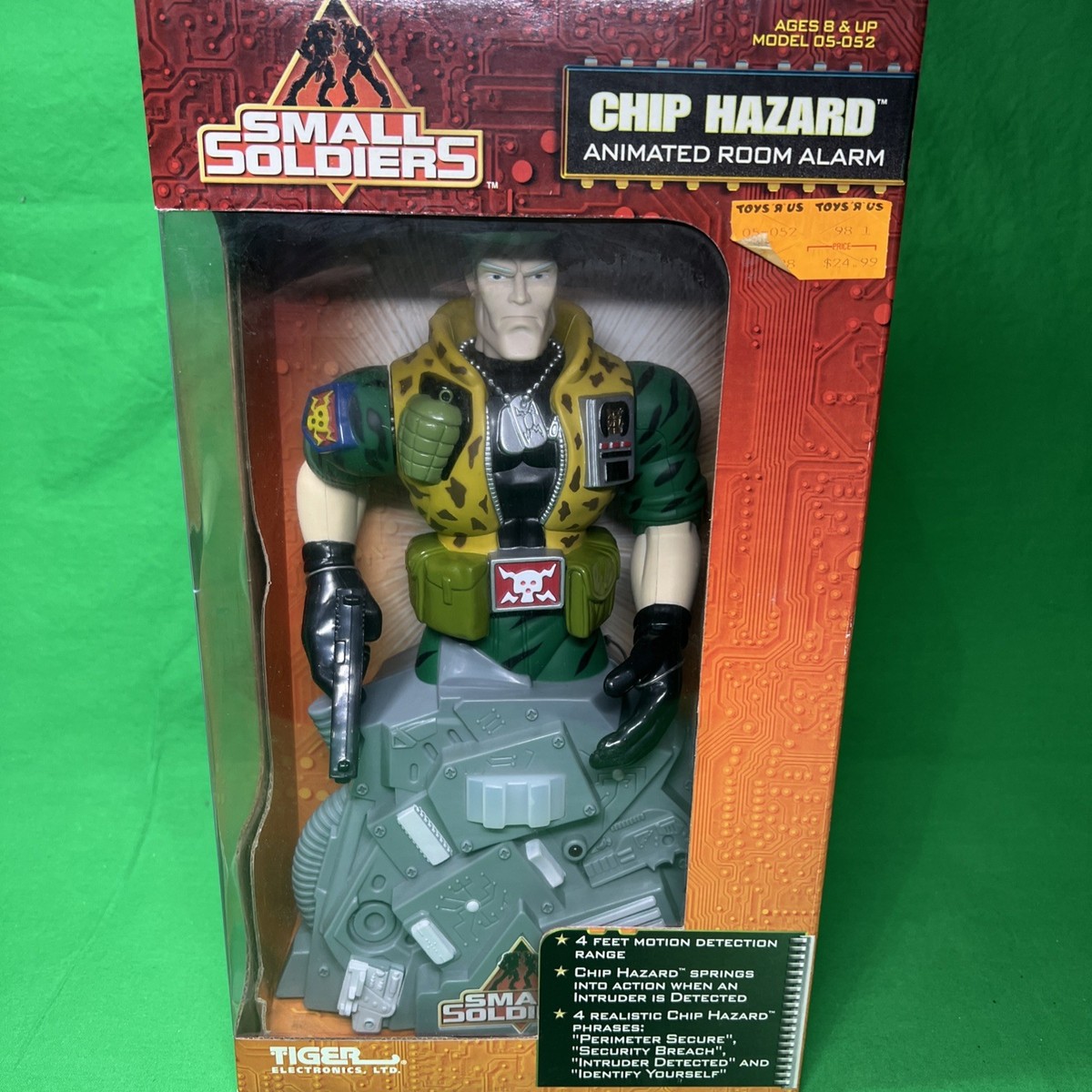 1998 Small Soldiers - Chip Hazard Animated Room Alarm - by