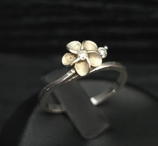 Sterling Silver Plumeria CZ Ring Size 6.5