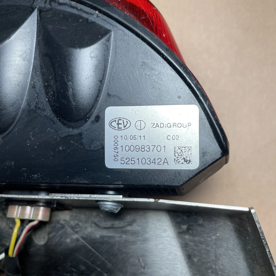 KIT ELIMINADOR GUARDABARROS LUZ FRENO DUCATI MONSTER 696 796 1100 COMPETITION WERKES Foto 4 de 4