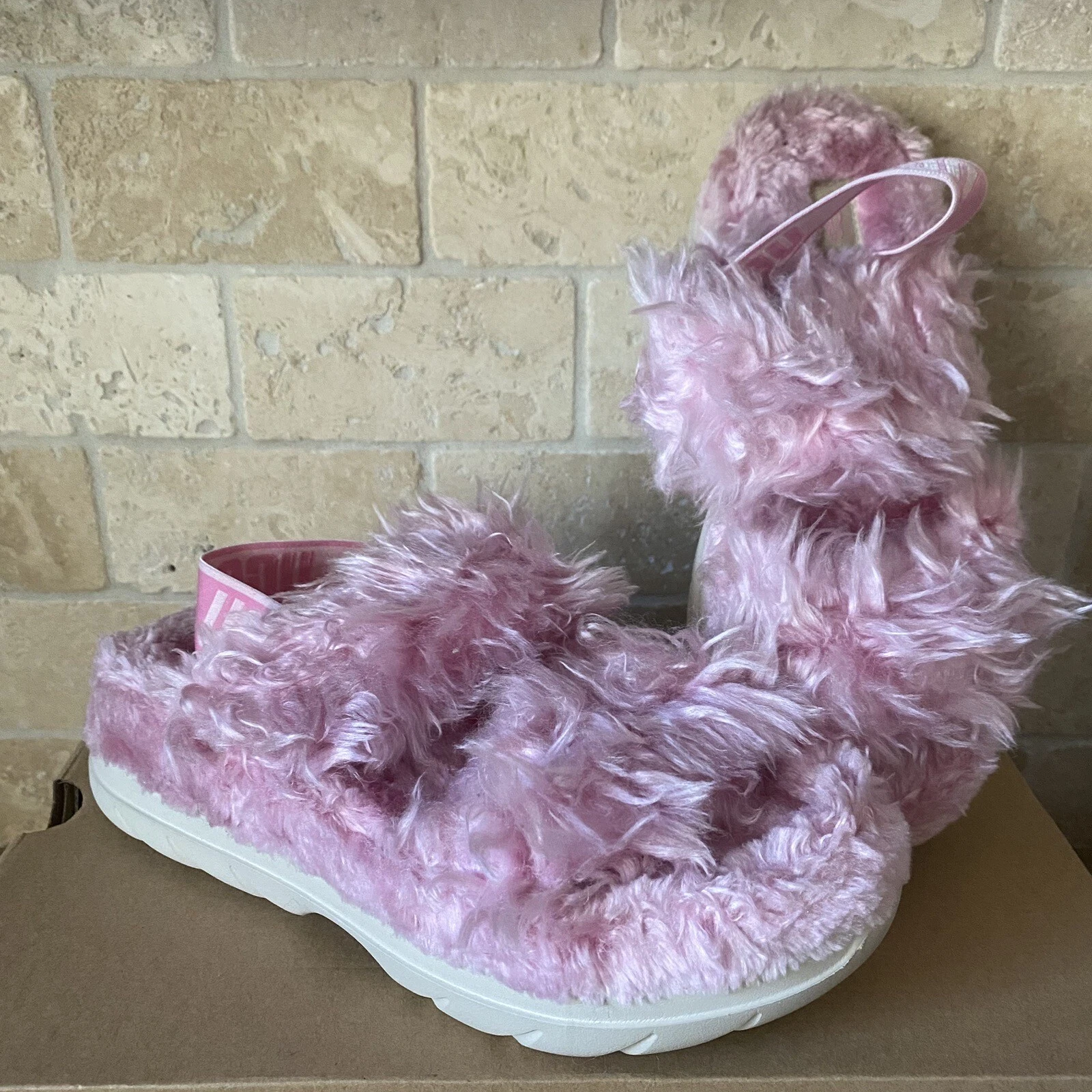 UGG FLUFF SUGAR ROSA SCARPE CASUAL PANTOFOLE SANDALI PANTOFOLE DONNA TAGLIA US 9