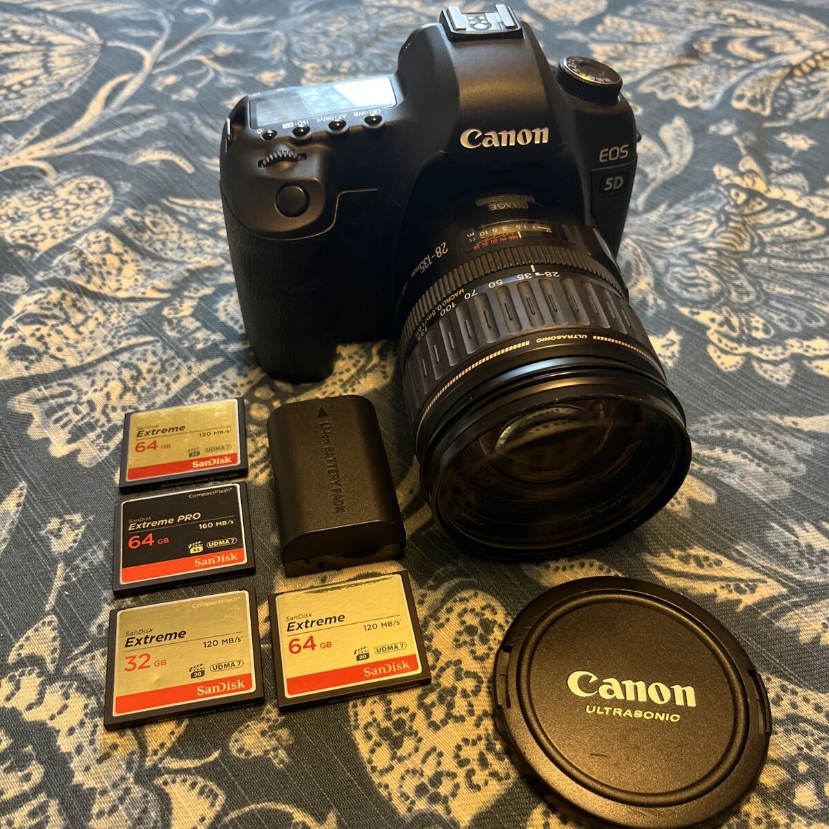 Canon EOS 5D Mark II Camera + Ultrasonic Image Stabilizer Canon EOS 5D Mark II Camera + Ultrasonic Image Stabilizer