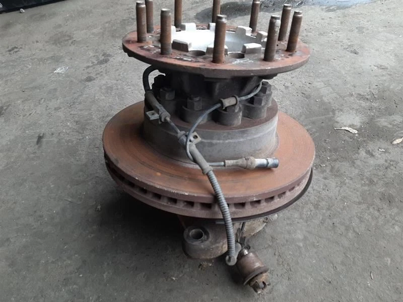 2005-2007 FORD F250SD PICKUP Driver Front Spindle/Knuckle 2WD Twin ID 6C3Z3106B - Image 4 of 4