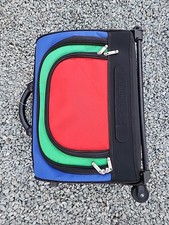 Maleta rígida de equipaje vintage United Colors of Benetton con rodillo multicolor