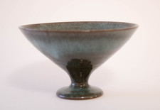 Woburn Pottery Studio Pottery Stem Dish – Green & Brown Glaze – 13cm