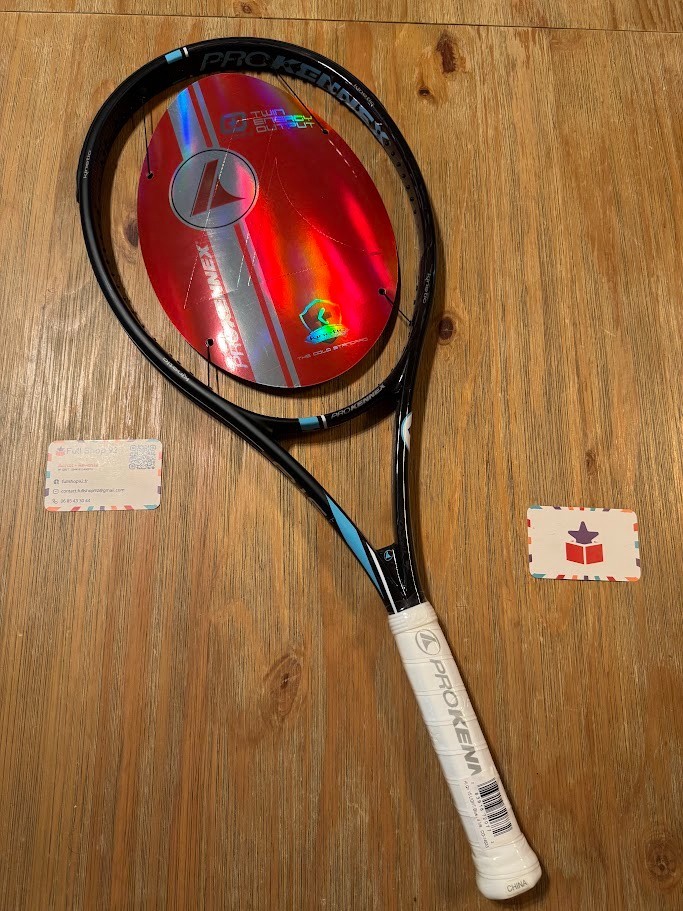 Raquette ProKennex Q+15 Light Blue Quadfocus pour joueur de tennis cherchant maniabilité