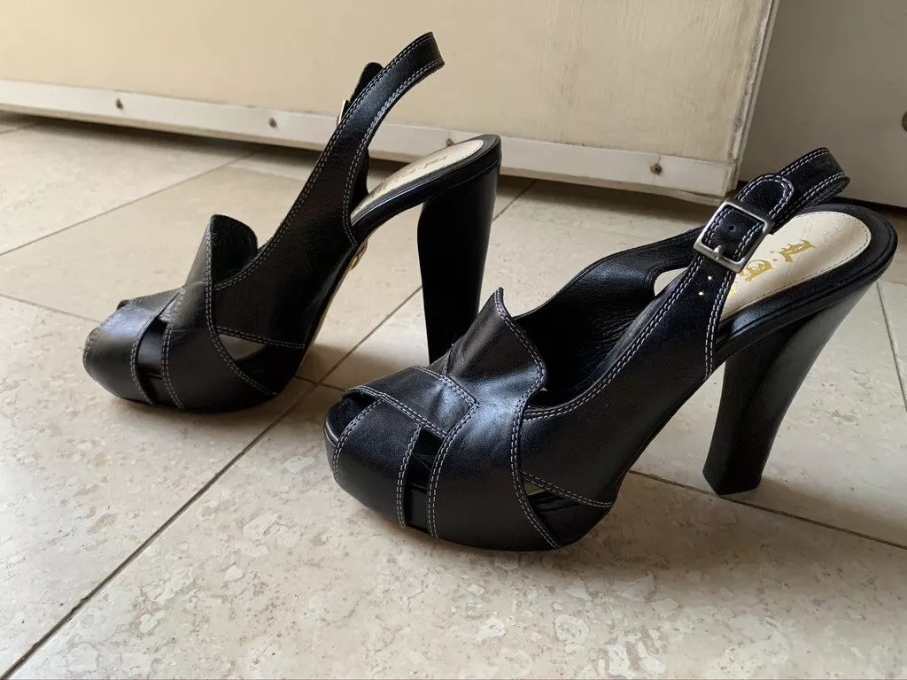 Gorgeous Retro L.A.M.B. Gwen Stefani Black Peep Toe 4.5