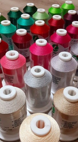 Embroidery Thread Polyester, Set of 38 Mini King Spools,1100yds,40w - Picture 2 of 4