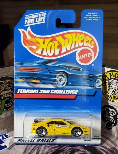 👓Hot Wheels 2000 #162🏁Ferrari F355 CHALLENGE Yellow⭐Chrome 5-Spoke Wheels