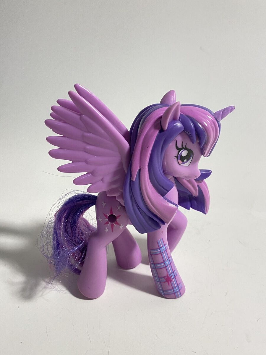 Full-length portrait of twilight sparkle from my little pony: friendship is  magic