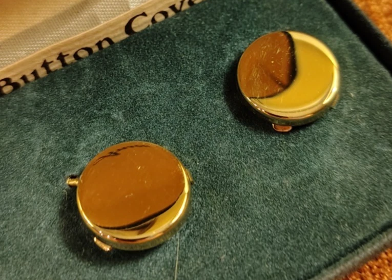Cubiertas de botones ANSON tono dorado de colección como gemelos caja de terciopelo original Foto 2 de 4