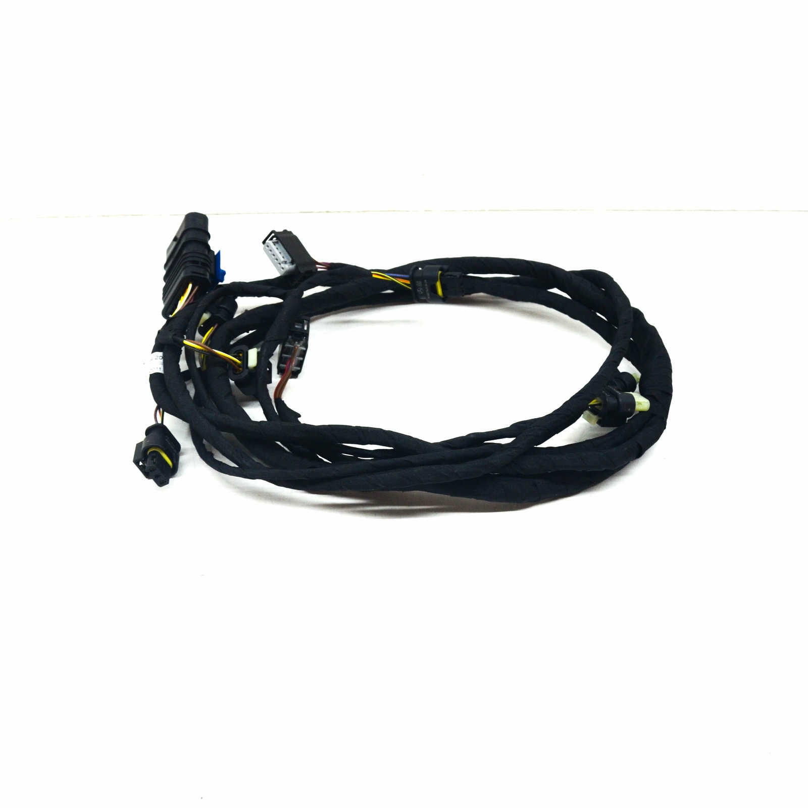 MERCEDES-BENZ E C207 Front Bumper PDC Wiring Harness A2074400108