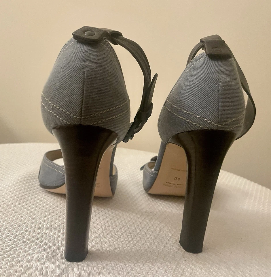 Tela de jean azul Miu Miu y cuero marrón oscuro con tacón de madera talla 40 Foto 3 de 4