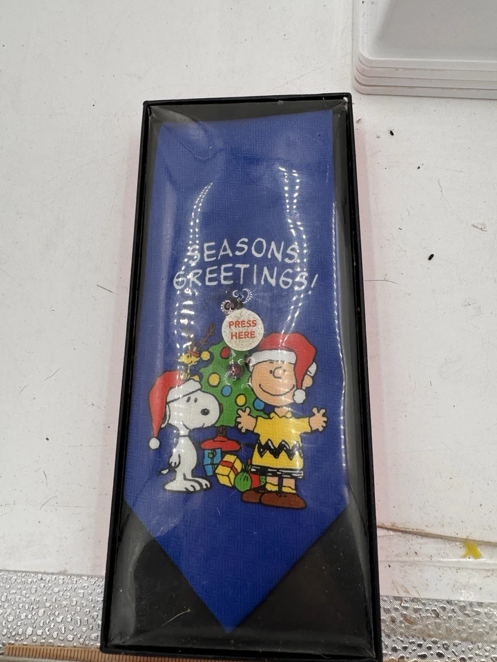 Corbata de Navidad - Cacahuetes Reversible Temporadas Saludos Snoopy Charlie Brown - ¡Nueva! Foto 2 de 4