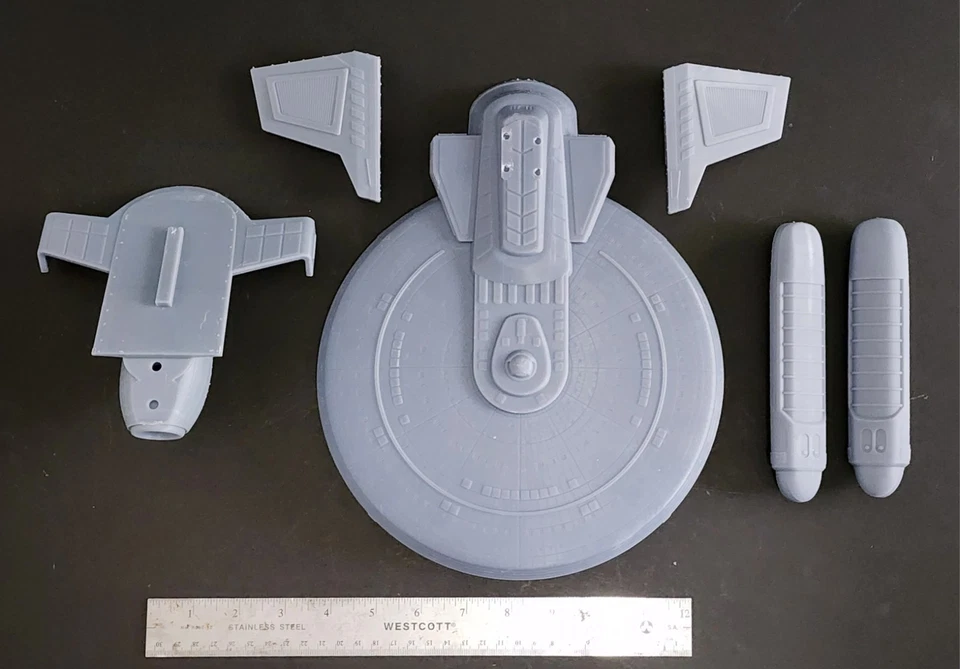 1/1400 scale HUGE Apollo Class Starship W/ Decals! Star Trek printed resin model - Image 2 of 4