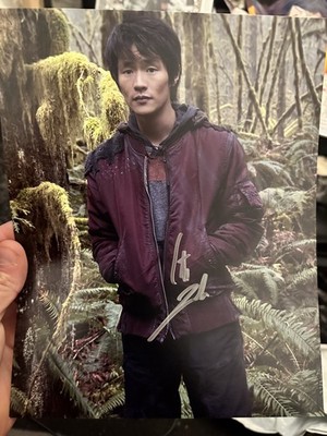 Christopher Larkin Signed 10x8 Autograph Photo  Horror - The 100 - MONTY COA