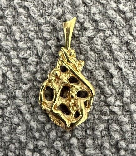 14k Solid Gold Nugget Style Pendant 1.68 Grams
