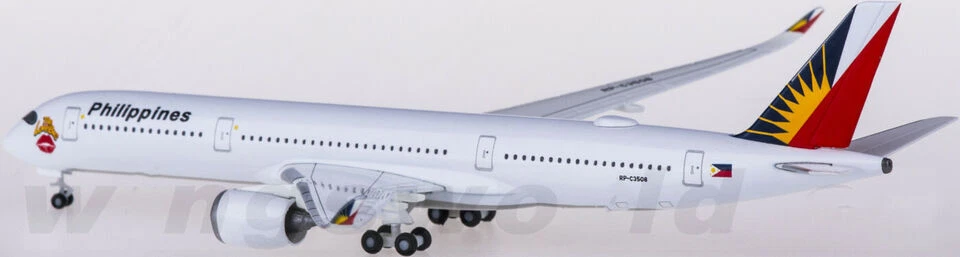 1:500 Herpa Philippines AIRBUS A350-900 Passenger Plane Diecast Airplane Model - Image 3 of 4