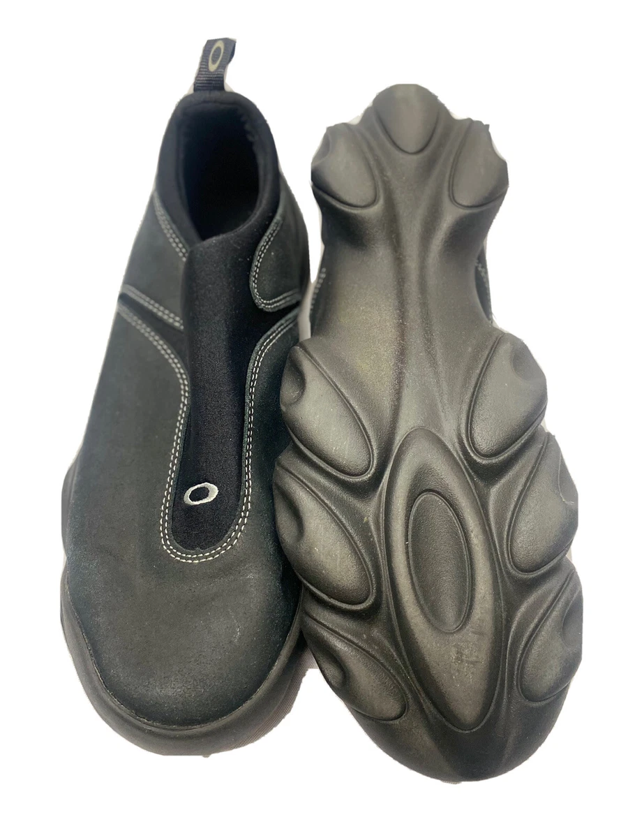 Vintage Oakley Flesh Black Slip On Comfort Casual Hiking Walking Shoes Size 12