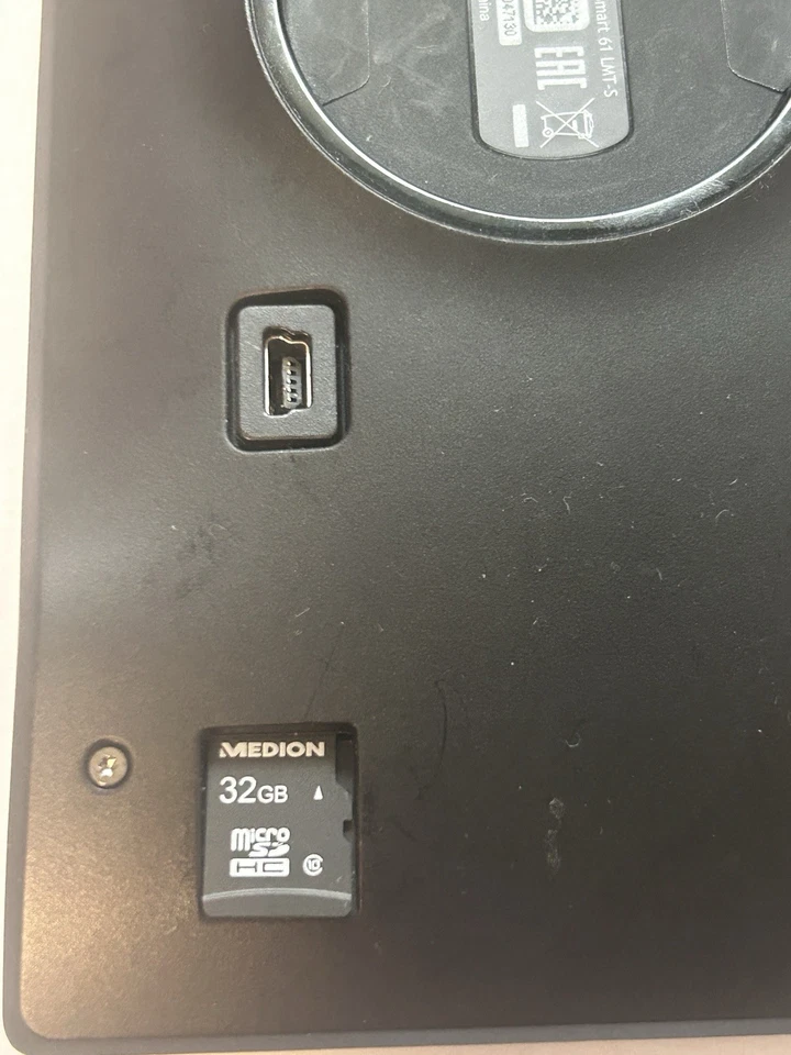 Garmin DriveSmart 61 LMT-S EU Mobiles Navigationsgerät - Schwarz (010-01681-12) - Bild 4 von 4