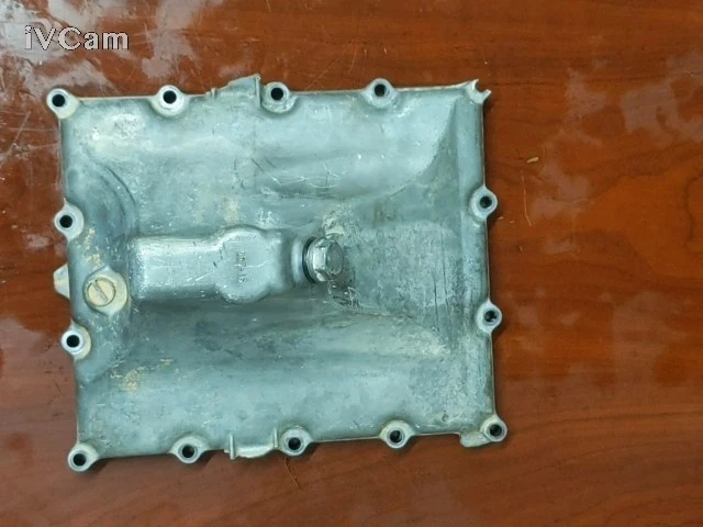 Suzuki GSXR 600 GSXR600 2005 2004 cárter de aceite cubierta inferior del motor R 11511-29G00 Foto 3 de 4