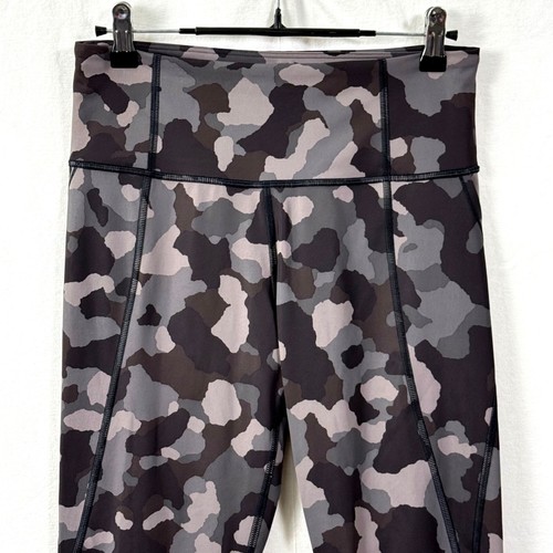 Athleta Leggings Womens Sz S Lightning 7/8 Tight Camo Athletic Side Pockets Yoga - Picture 9 of 12