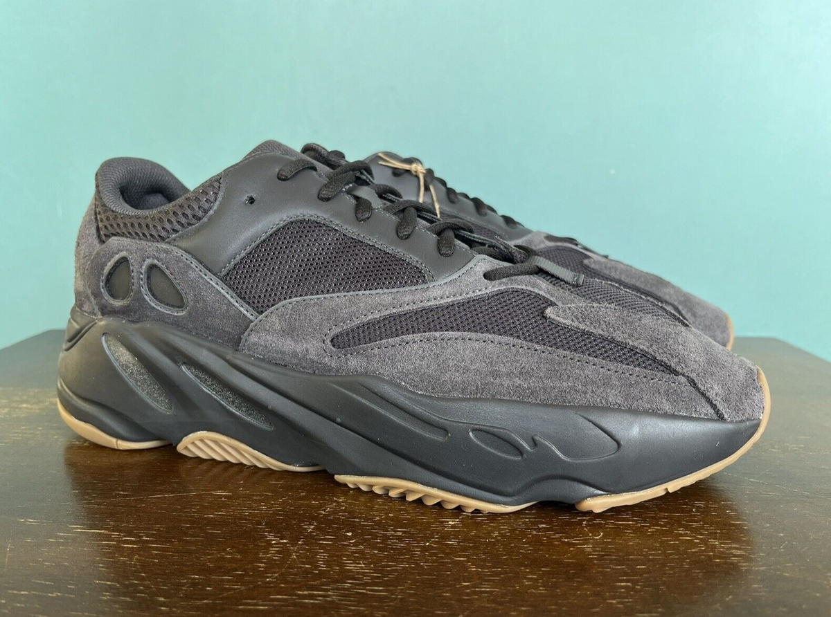 adidas Yeezy Boost 700 Utility Black Men's Size 7.5/Women's Size