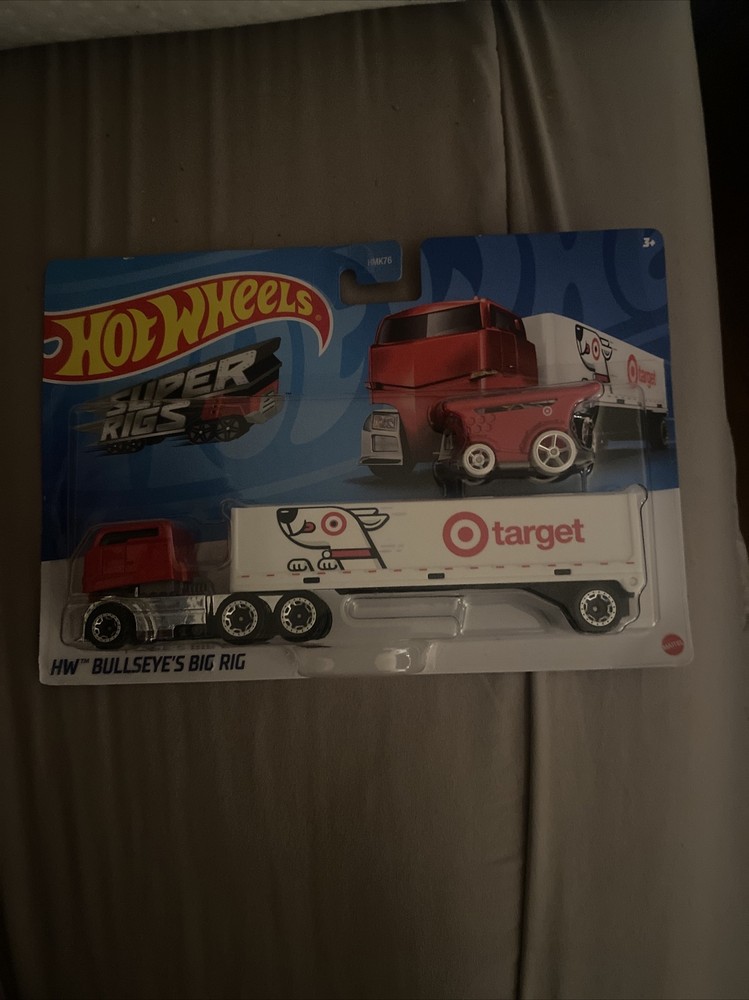Hot Wheels HMK76 1:64 Delivery Truck - Red