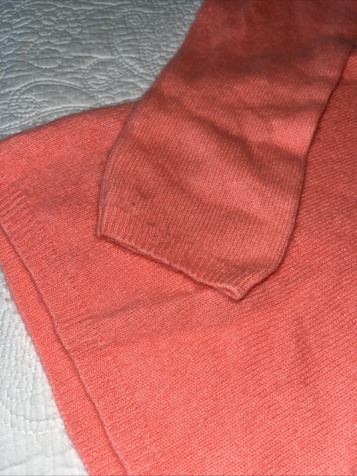 Peck & Peck Sheet 橙色羊绒毛衣,轻微磨损,无孔/眼泪,小号 — 第 4/4 张图片