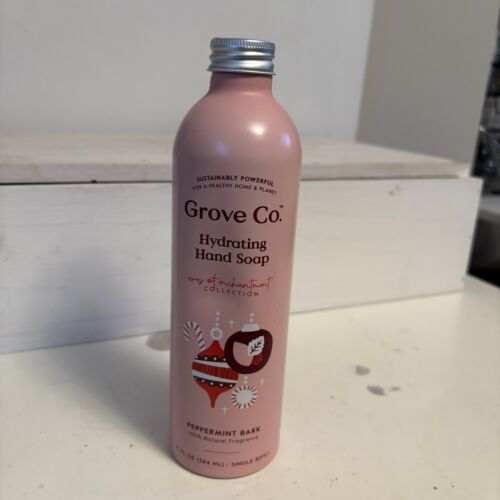 Grove Co Hydrating Hand Soap Refill Peppermint Bark 13 oz 100% natural REFILL