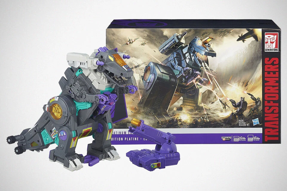 Brand New Hasbro Transformer Platinum Edition Trypticon Action