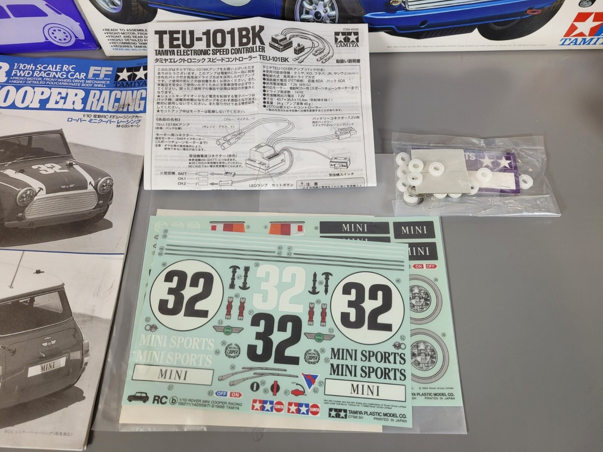 タミヤ 1/10 電動RC F.F.レーシングカー ミニ クーパー M-03L タミヤ 1/10 電動RC F.F.スポーツカー ミニクーパーS 2006 M-03L