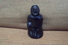 Intuit Eskimo figurine - Pearlite Stonecraft , handcrafted in Canada, no sword
